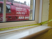 measure bottom of window in mm