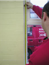 Measure hight for gate in mm